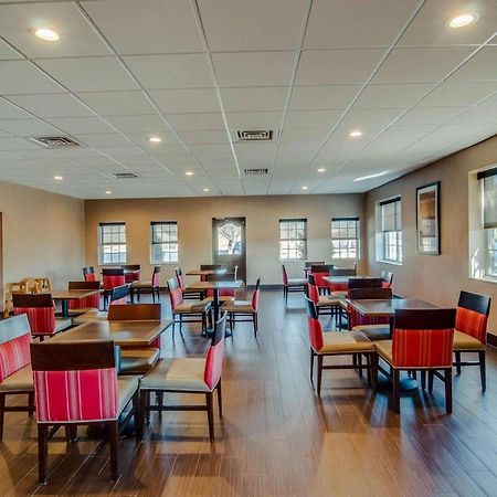 Comfort Inn & Suites Raphine - Lexington Near I-81 And I-64 Buitenkant foto