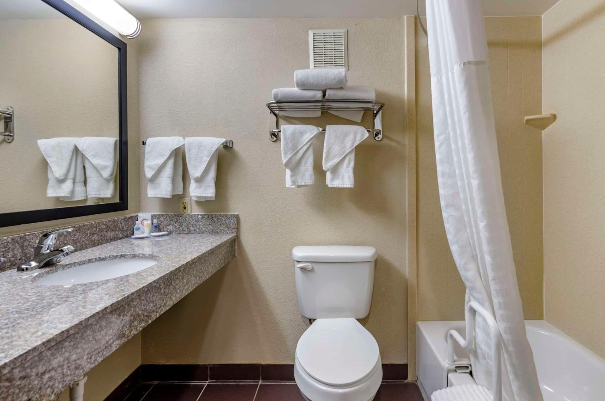 Comfort Inn & Suites Raphine - Lexington Near I-81 And I-64 Buitenkant foto