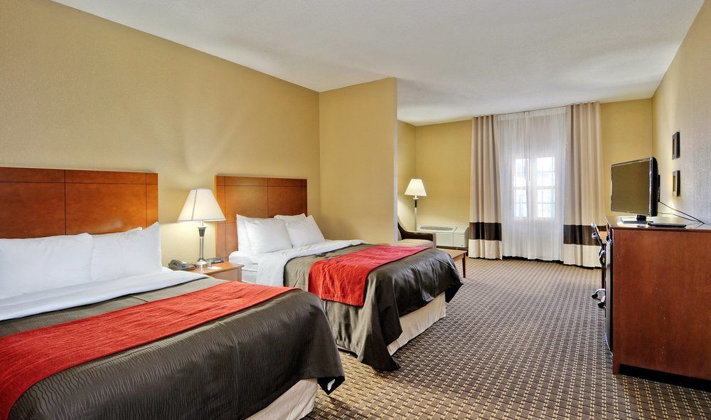 Comfort Inn & Suites Raphine - Lexington Near I-81 And I-64 Buitenkant foto